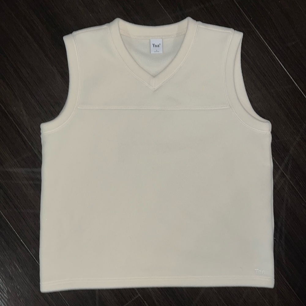 Aritzia TNA polar fleece vest